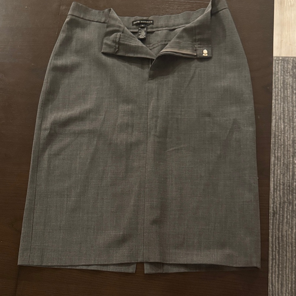 Club Monaco Skirt size 10